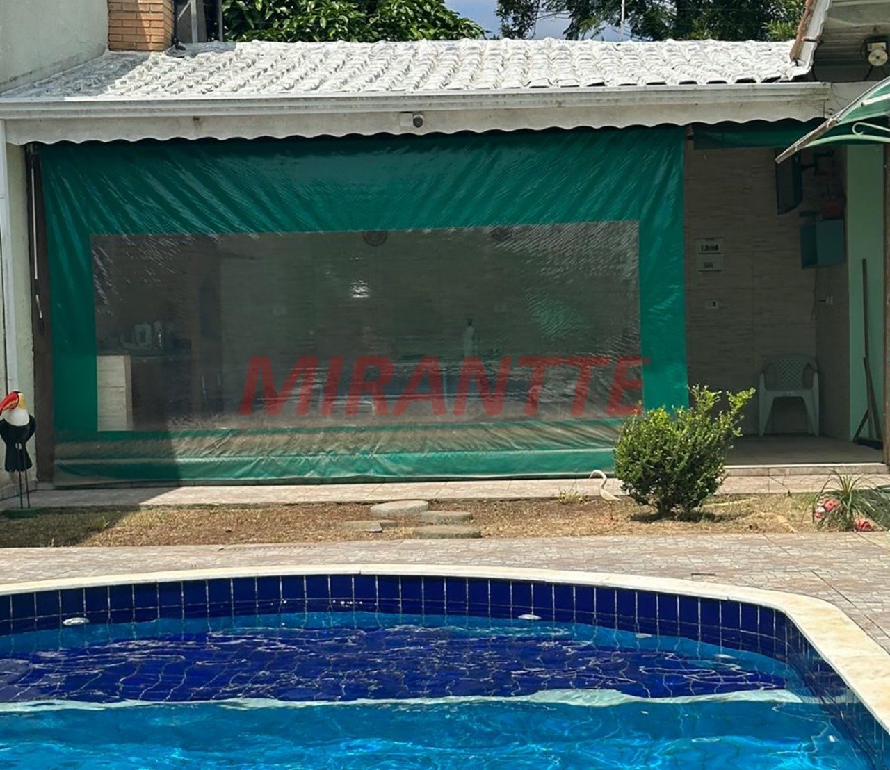Casa terrea de 0.01m² com 3 quartos em Cardoso (Terra Preta)