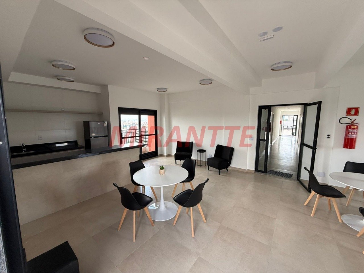 Apartamento de 46.15m² com 2 quartos em Água Fria