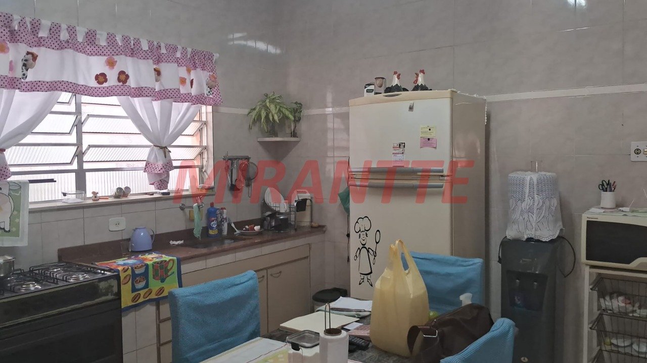 Casa terrea de 190m² com 6 quartos em Vila Gustavo
