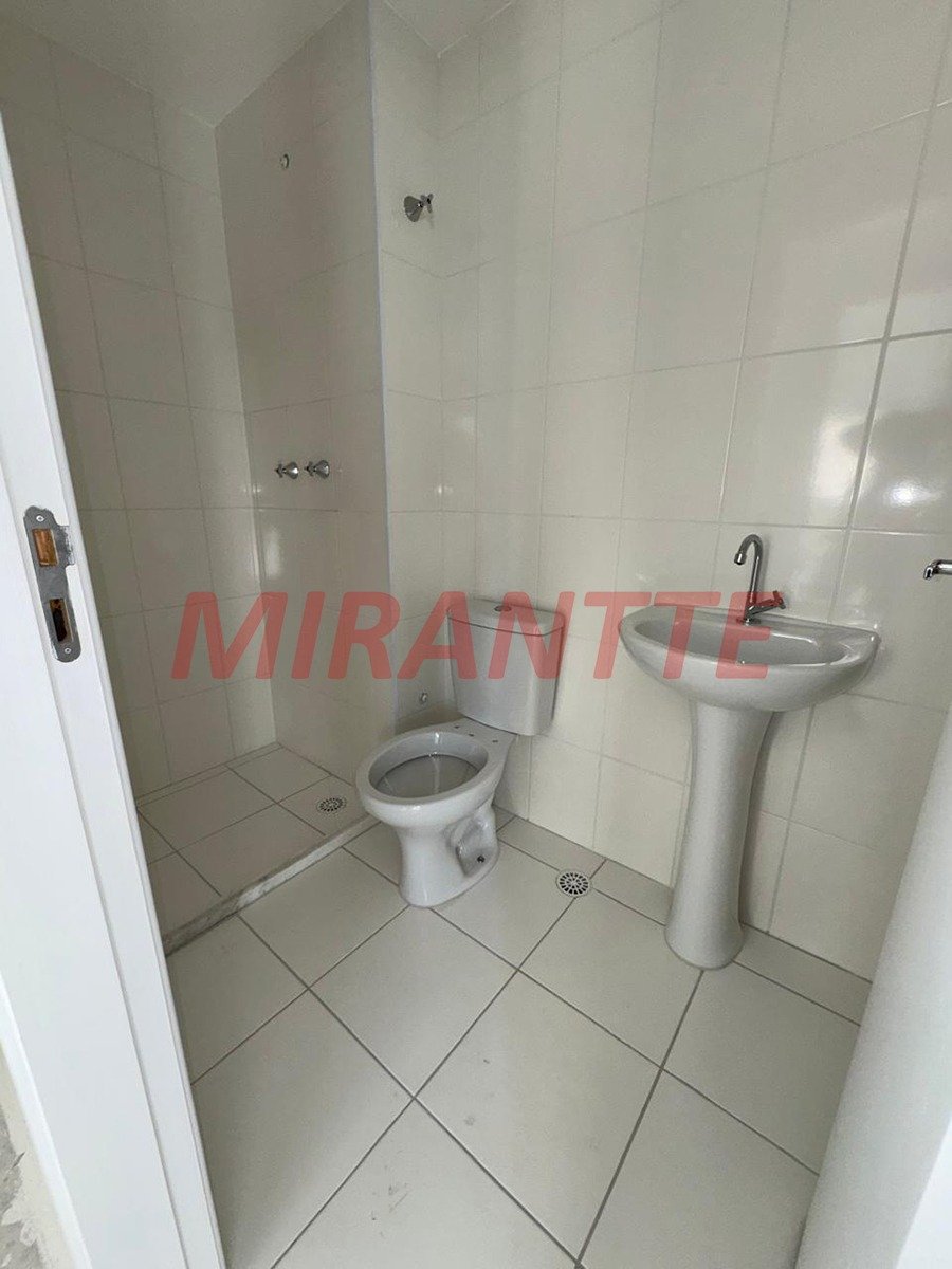 Apartamento de 41m² com 2 quartos em Vila Nova Cachoeirinha
