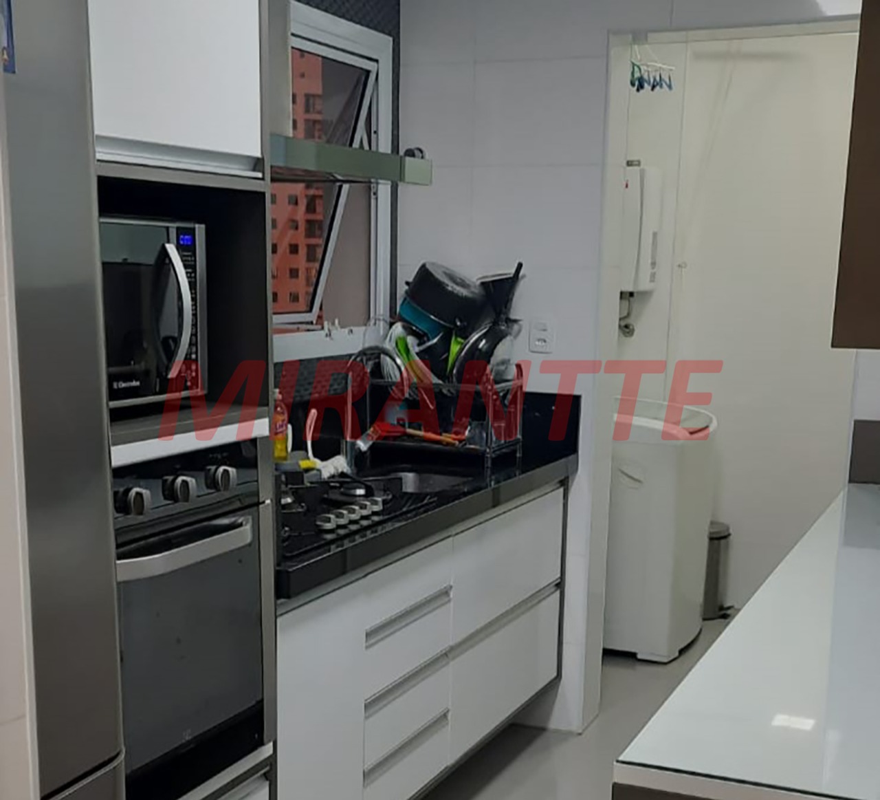 Apartamento de 80m² com 3 quartos em Santa Teresinha