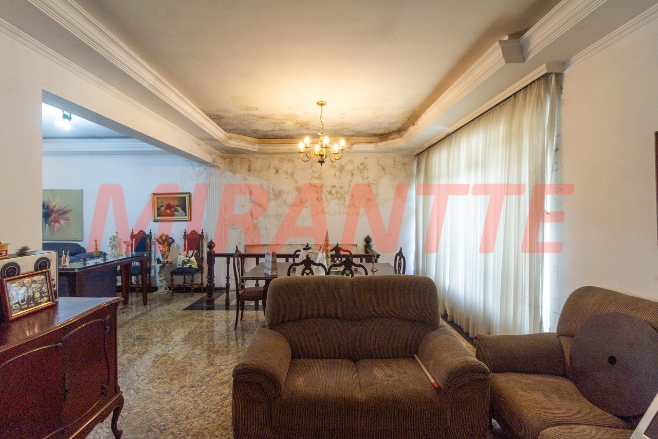 Casa terrea de 160m² com 2 quartos em Santana