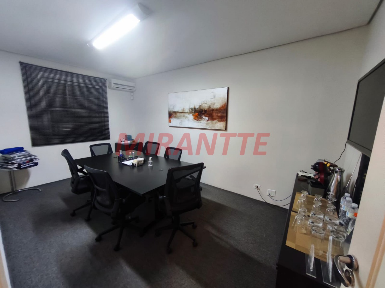 Comercial de 133m² em Santana