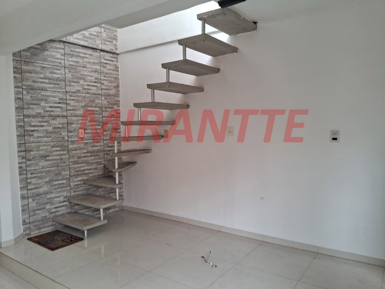 Casa terrea de 90m² com 2 quartos em Jardim Modelo
