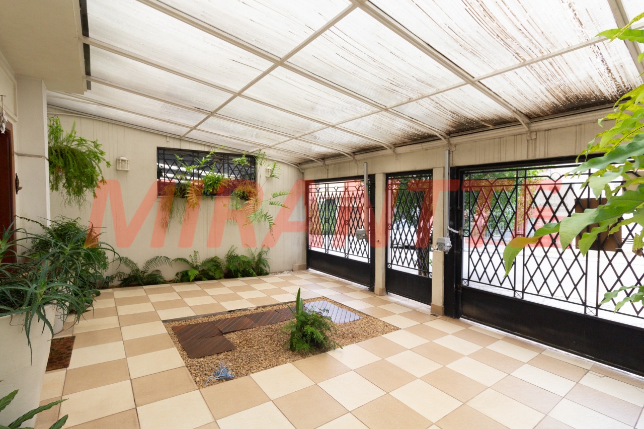 Sobrado de 178m² com 3 quartos em Jaçana