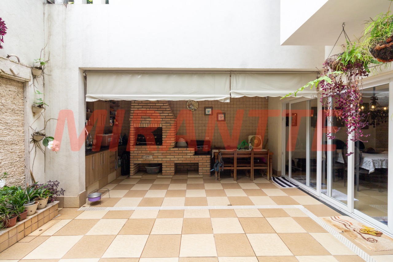 Sobrado de 178m² com 3 quartos em Jaçana
