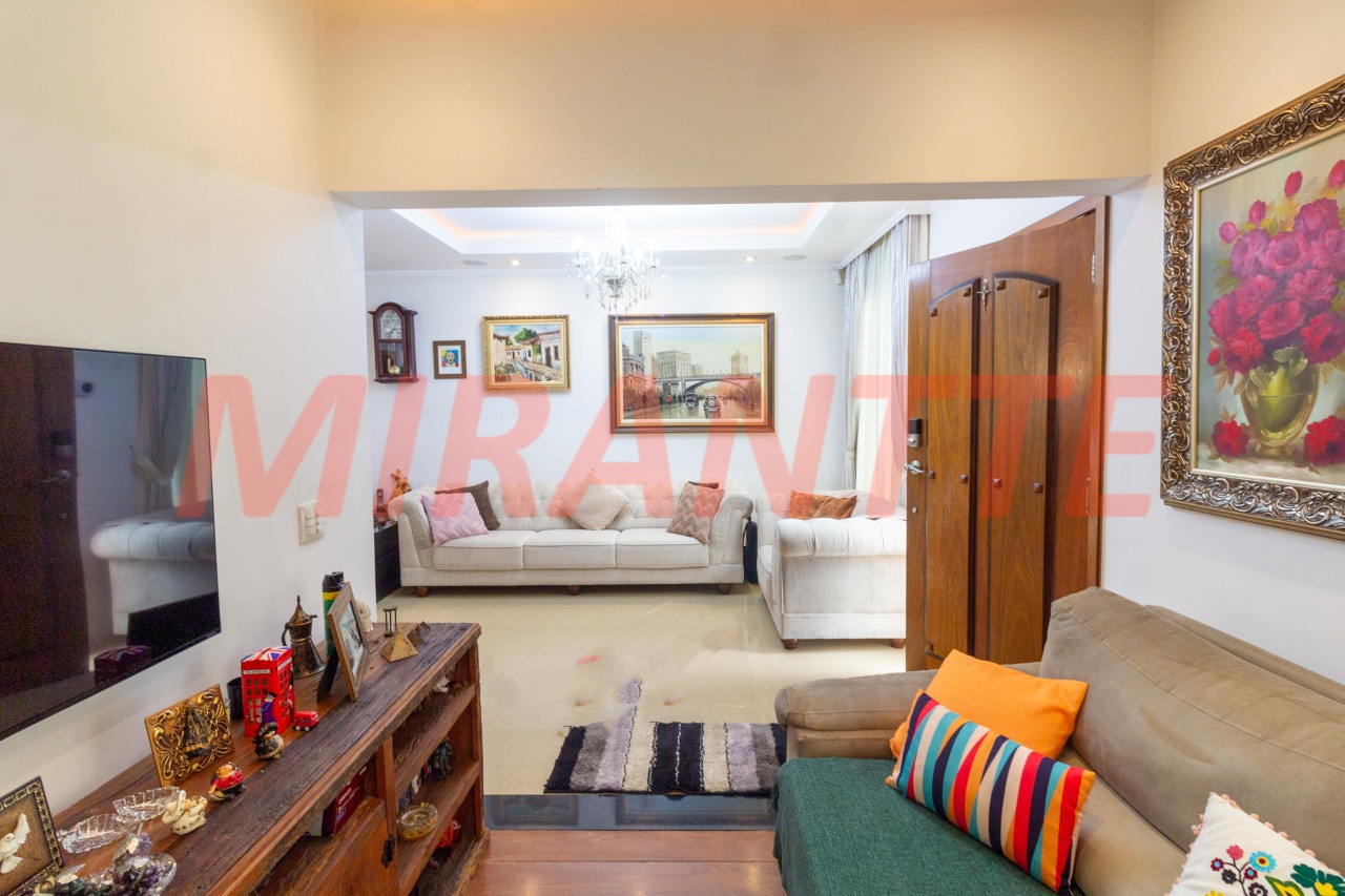 Sobrado de 178m² com 3 quartos em Jaçana