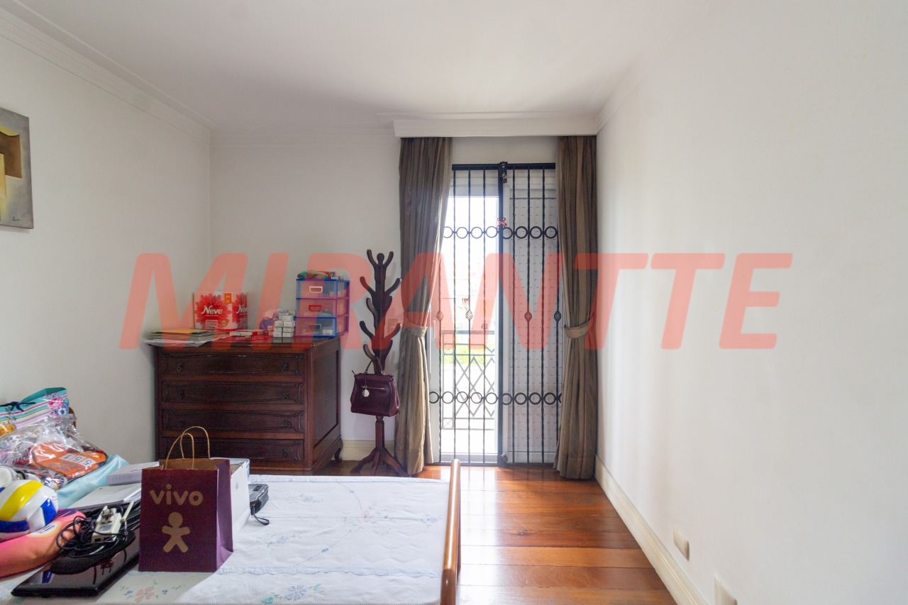 Sobrado de 178m² com 3 quartos em Jaçana