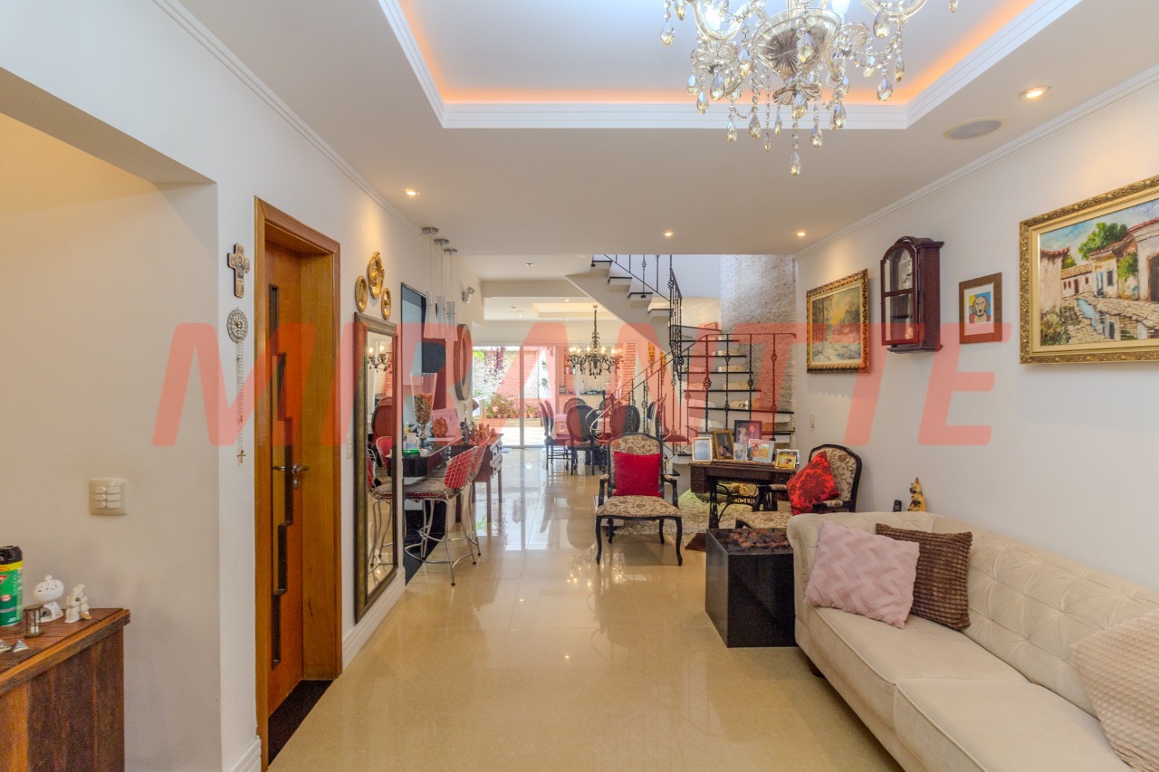 Sobrado de 178m² com 3 quartos em Jaçana