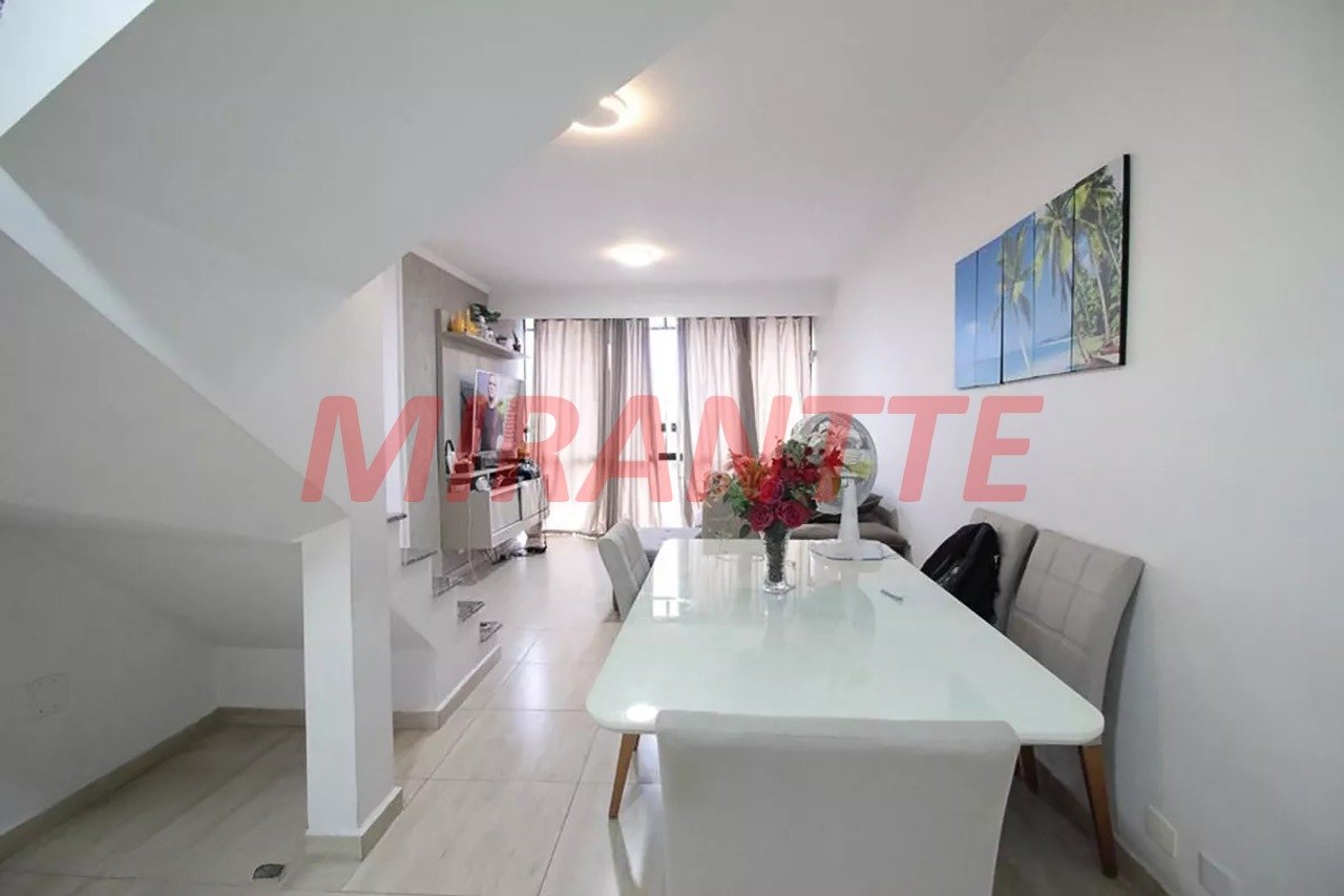 Sobrado de 134m² com 3 quartos em Vila Roque
