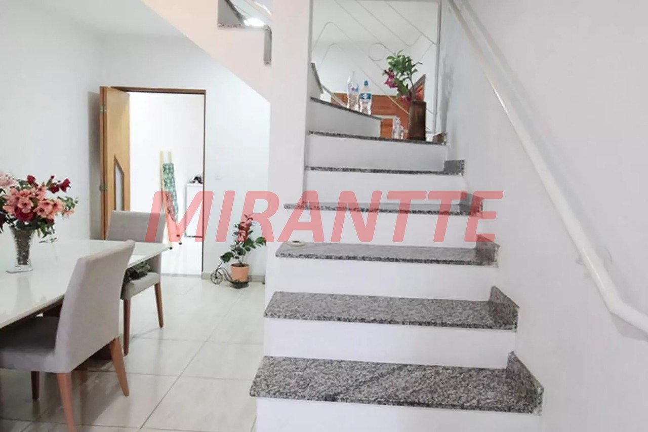 Sobrado de 134m² com 3 quartos em Vila Roque