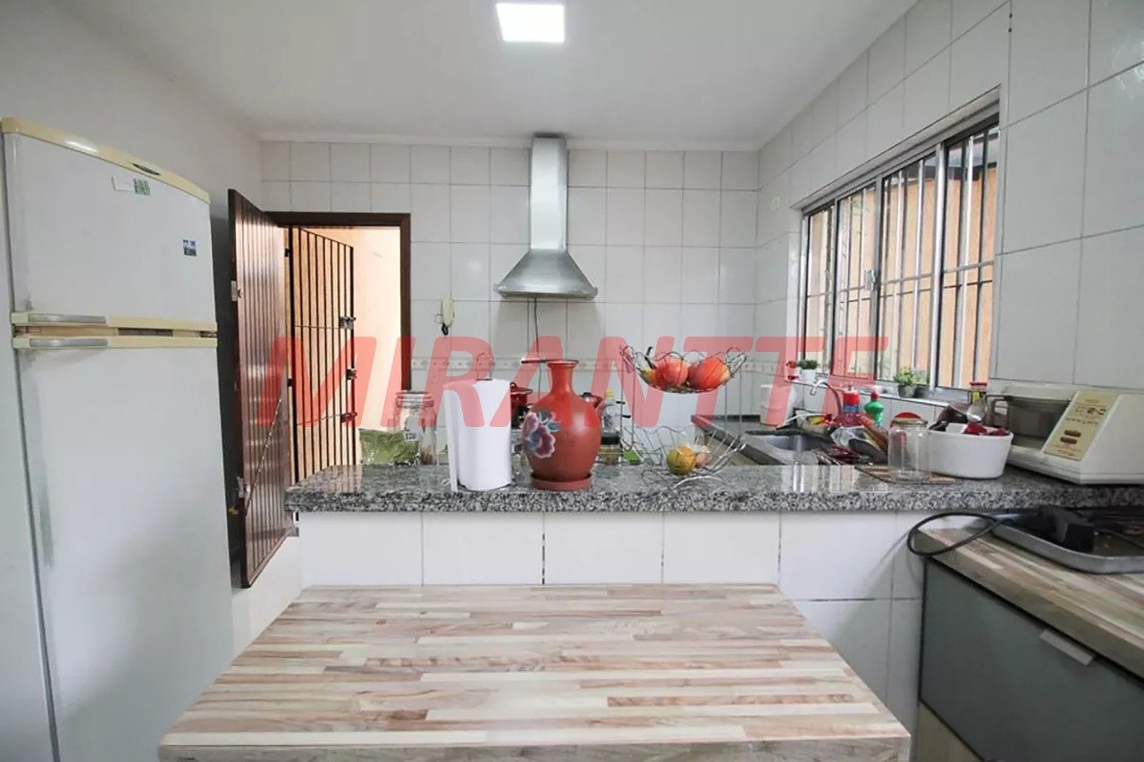 Sobrado de 134m² com 3 quartos em Vila Roque