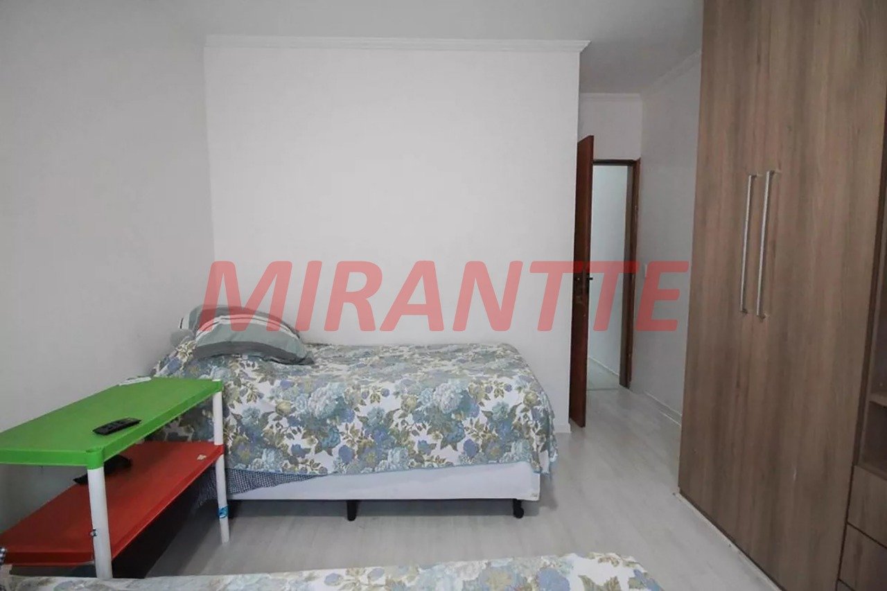 Sobrado de 134m² com 3 quartos em Vila Roque