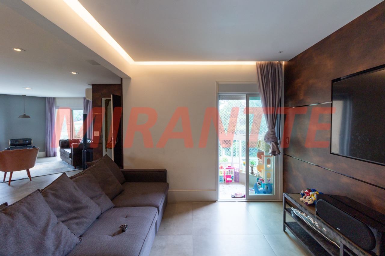 Apartamento de 198m² com 3 quartos em Parque Mandaqui