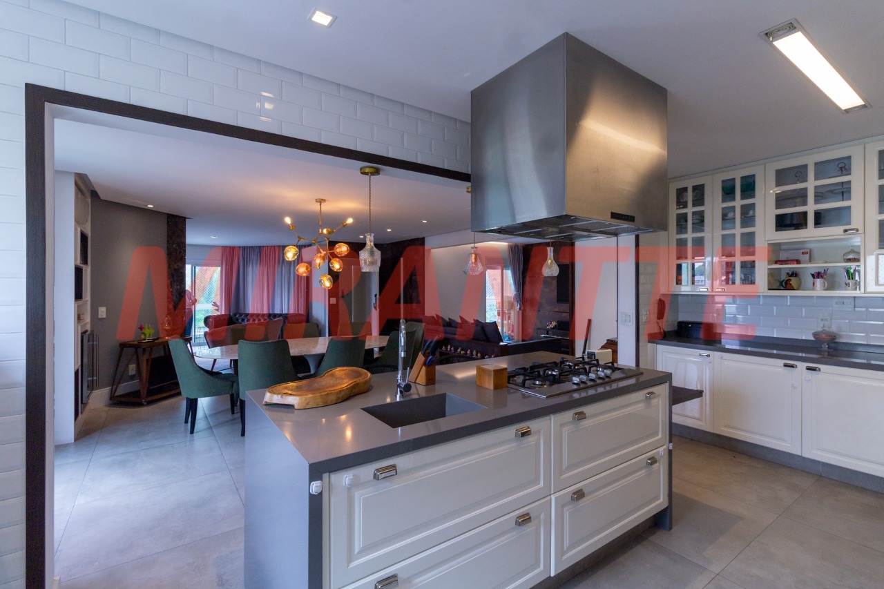 Apartamento de 198m² com 3 quartos em Parque Mandaqui