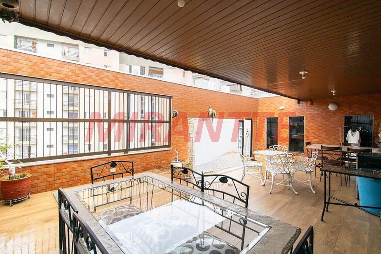 Apartamento de 180m² com 3 quartos em Macedo