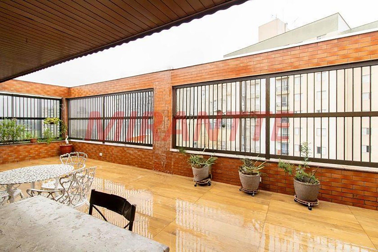 Apartamento de 180m² com 3 quartos em Macedo
