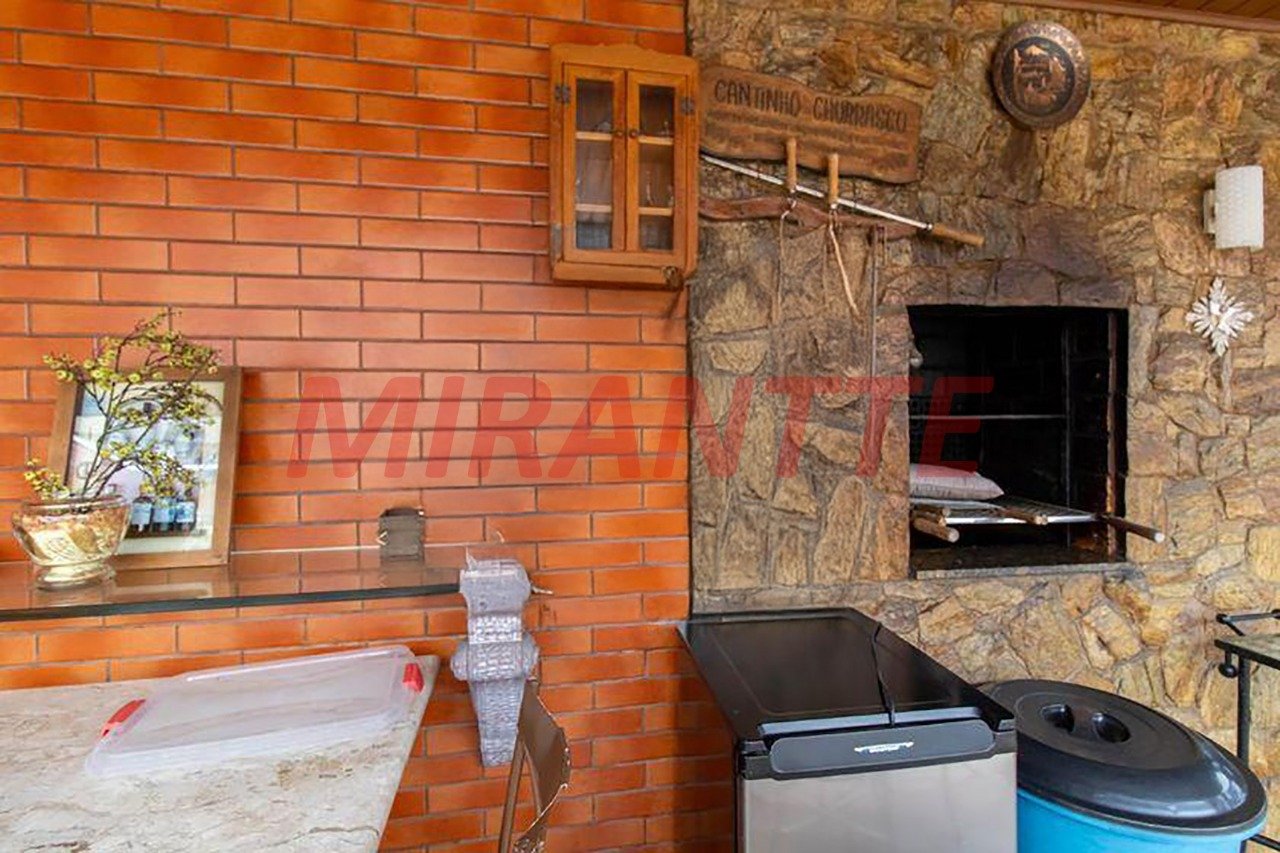 Apartamento de 180m² com 3 quartos em Macedo