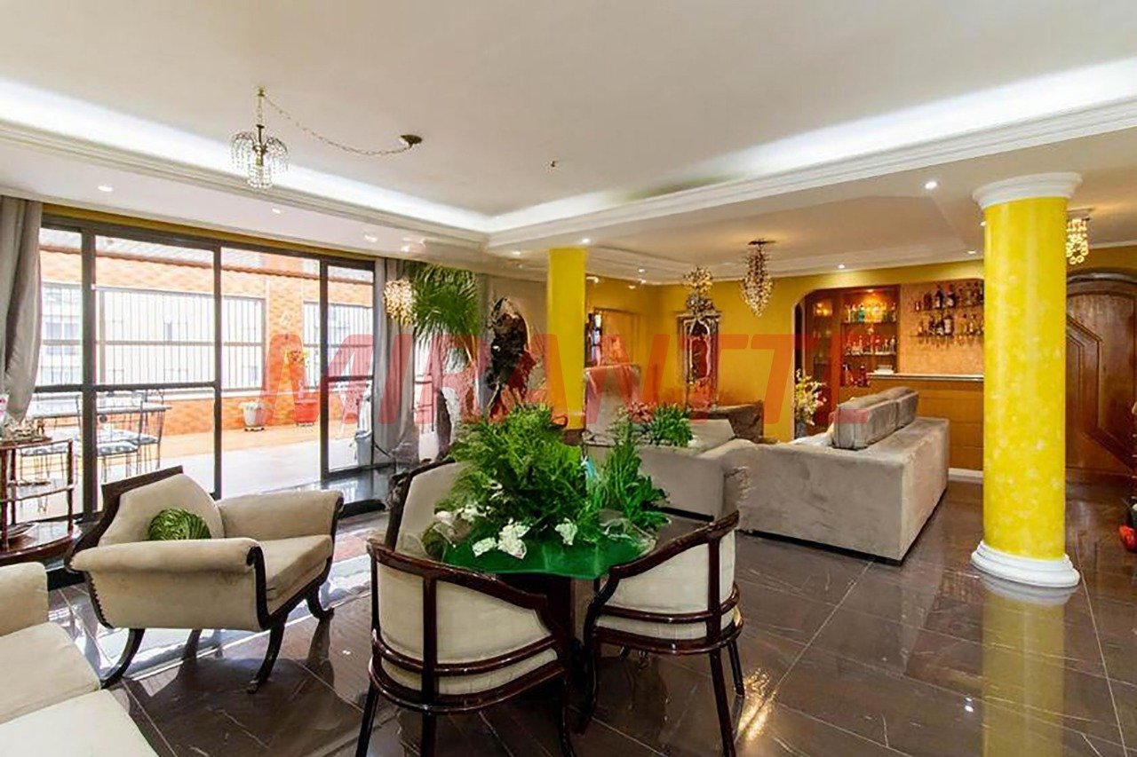 Apartamento de 180m² com 3 quartos em Macedo
