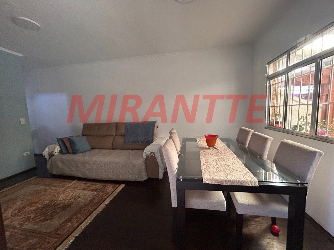 Sobrado de 114m² com 3 quartos em Parque Vitória