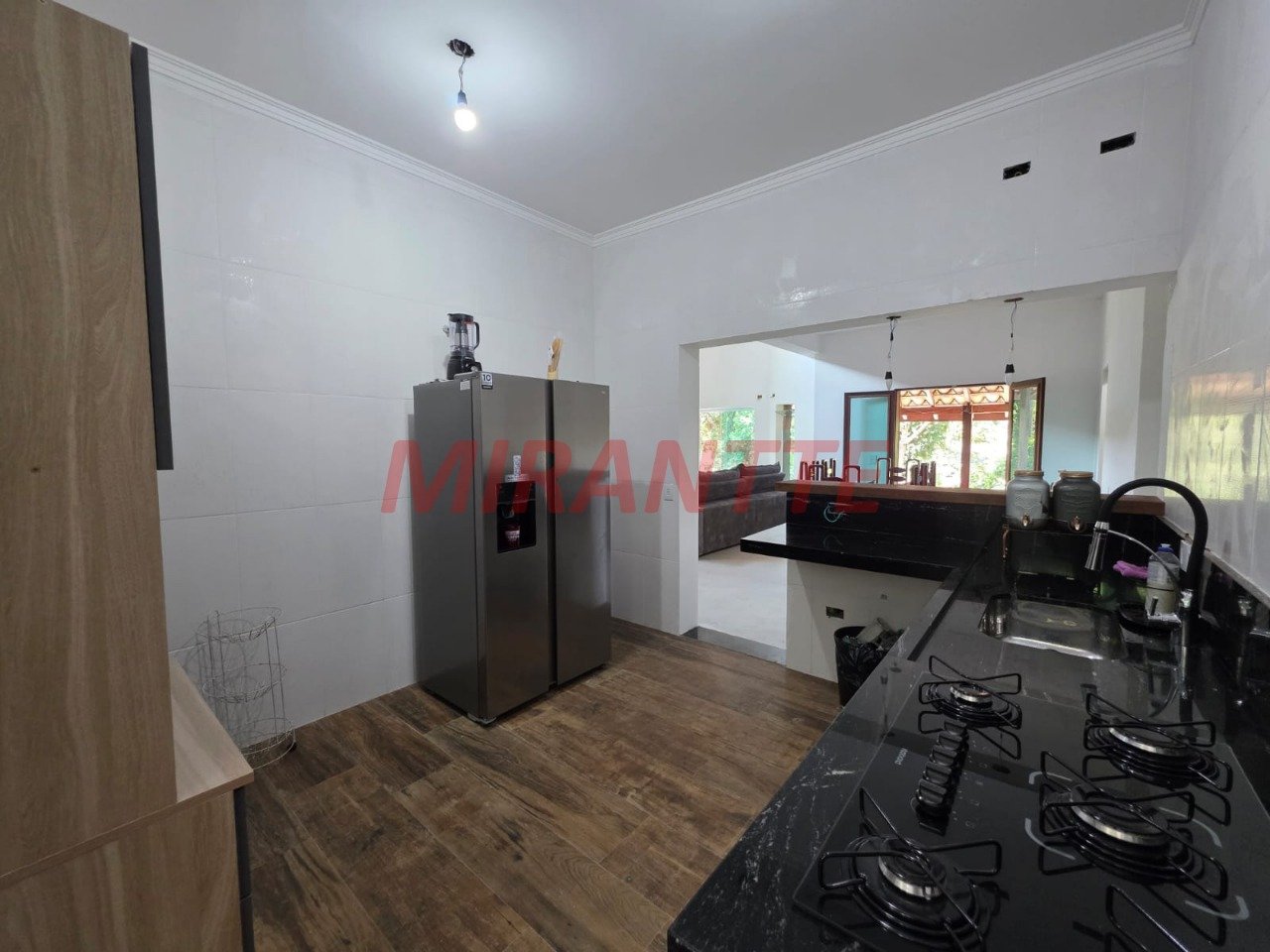 Sobrado de 420m² com 5 quartos em Serra da Cantareira