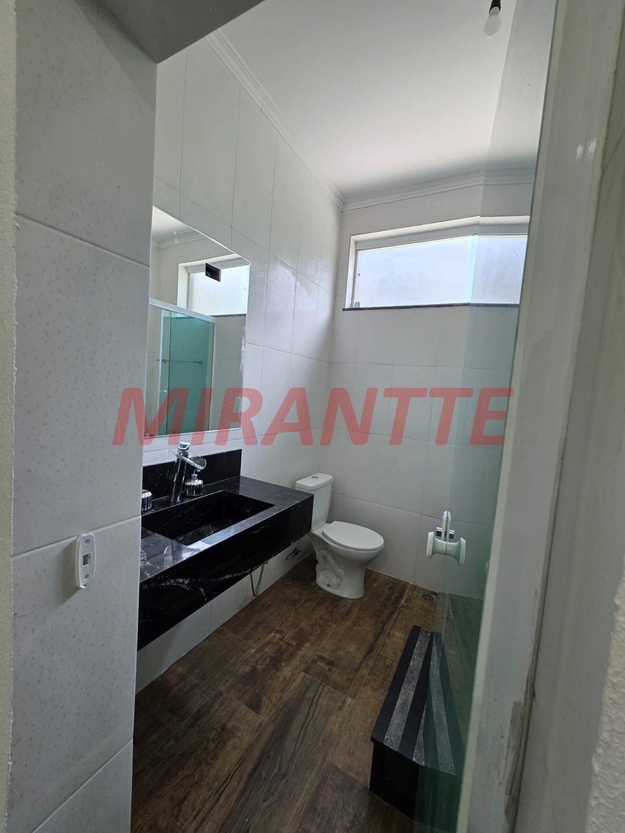 Sobrado de 420m² com 5 quartos em Serra da Cantareira