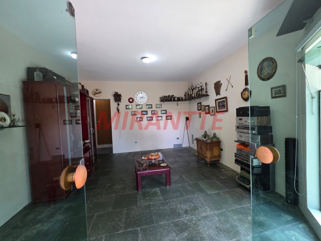 Sobrado de 420m² com 5 quartos em Serra da Cantareira