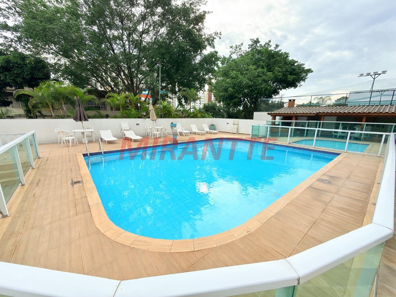Apartamento de 143m² com 3 quartos em Santana