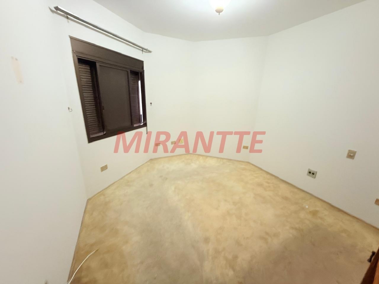 Apartamento de 143m² com 3 quartos em Santana