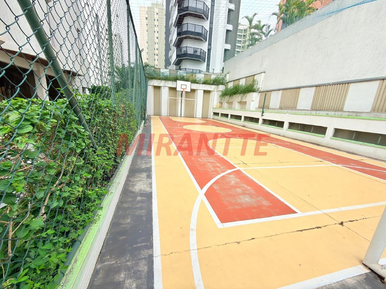 Apartamento de 143m² com 3 quartos em Santana