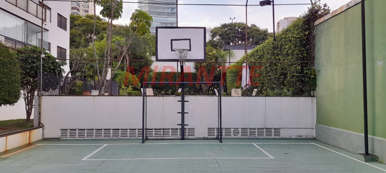 Apartamento de 70m² com 2 quartos em Santana