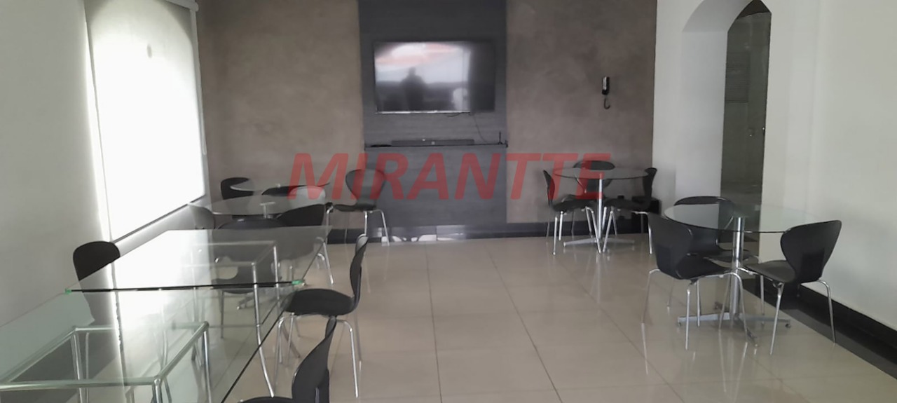 Apartamento de 70m² com 2 quartos em Santana