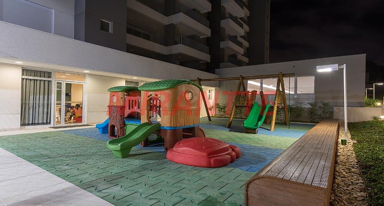 Apartamento de 133m² com 3 quartos em Vila Ester