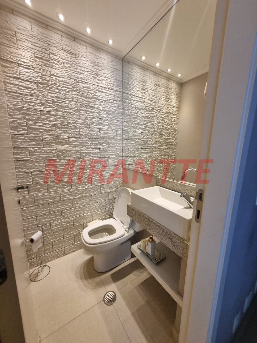Apartamento de 133m² com 3 quartos em Vila Ester