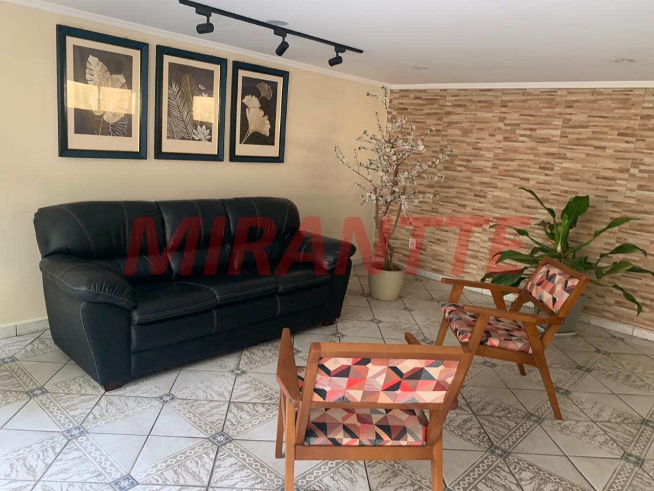 Apartamento de 67m² com 2 quartos em Santana