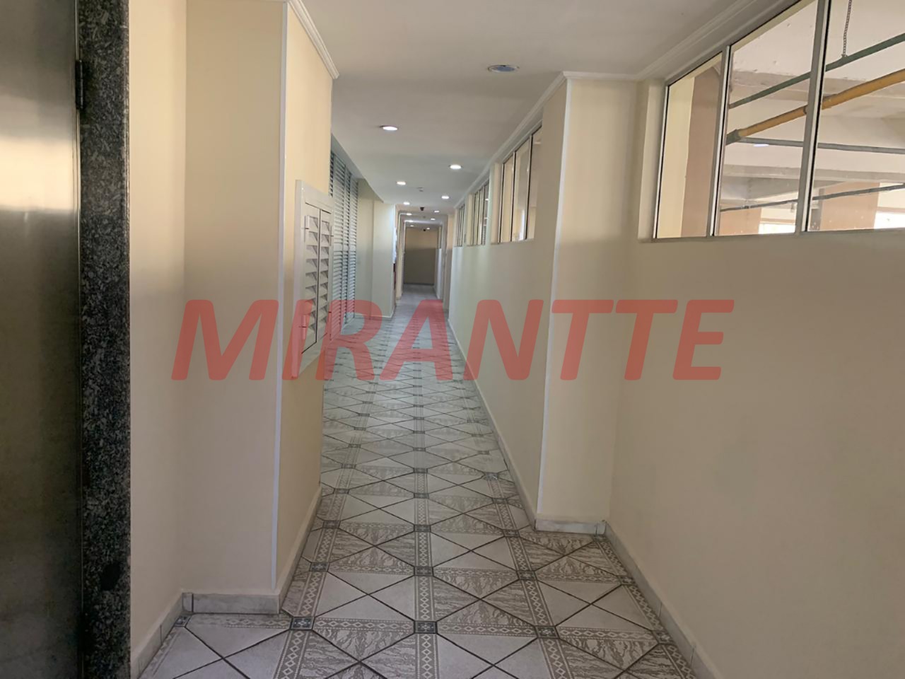 Apartamento de 67m² com 2 quartos em Santana