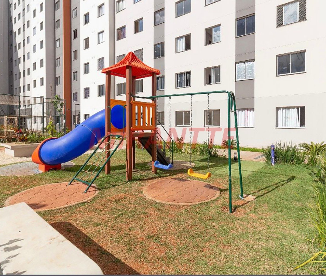 Apartamento de 37m² com 2 quartos em Jaguare