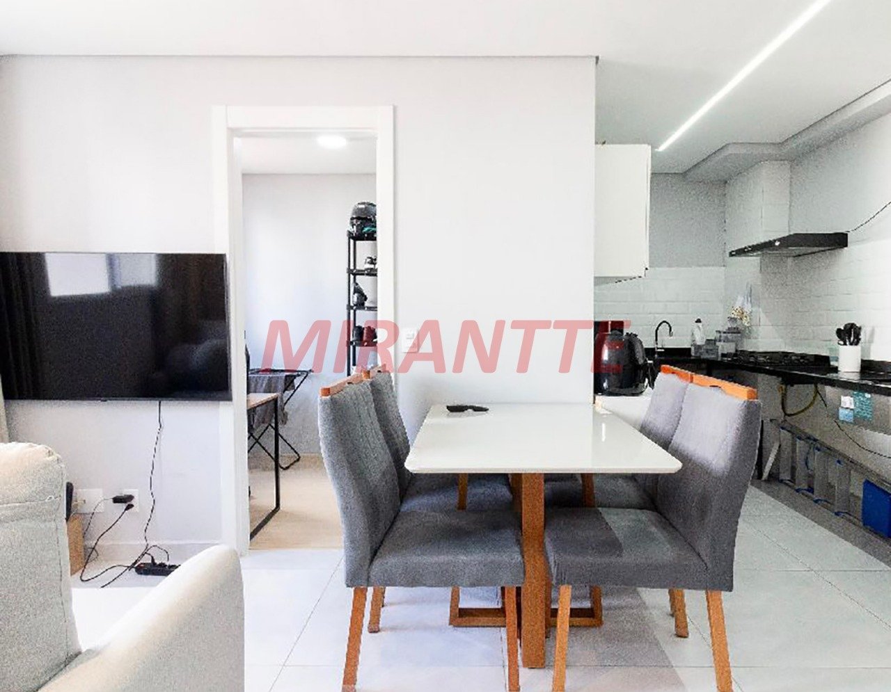 Apartamento de 37m² com 2 quartos em Jaguare