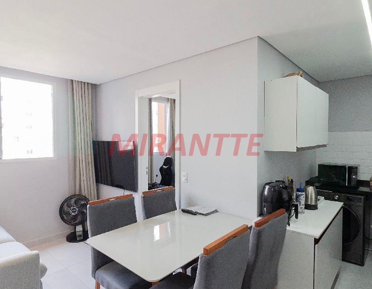 Apartamento de 37m² com 2 quartos em Jaguare