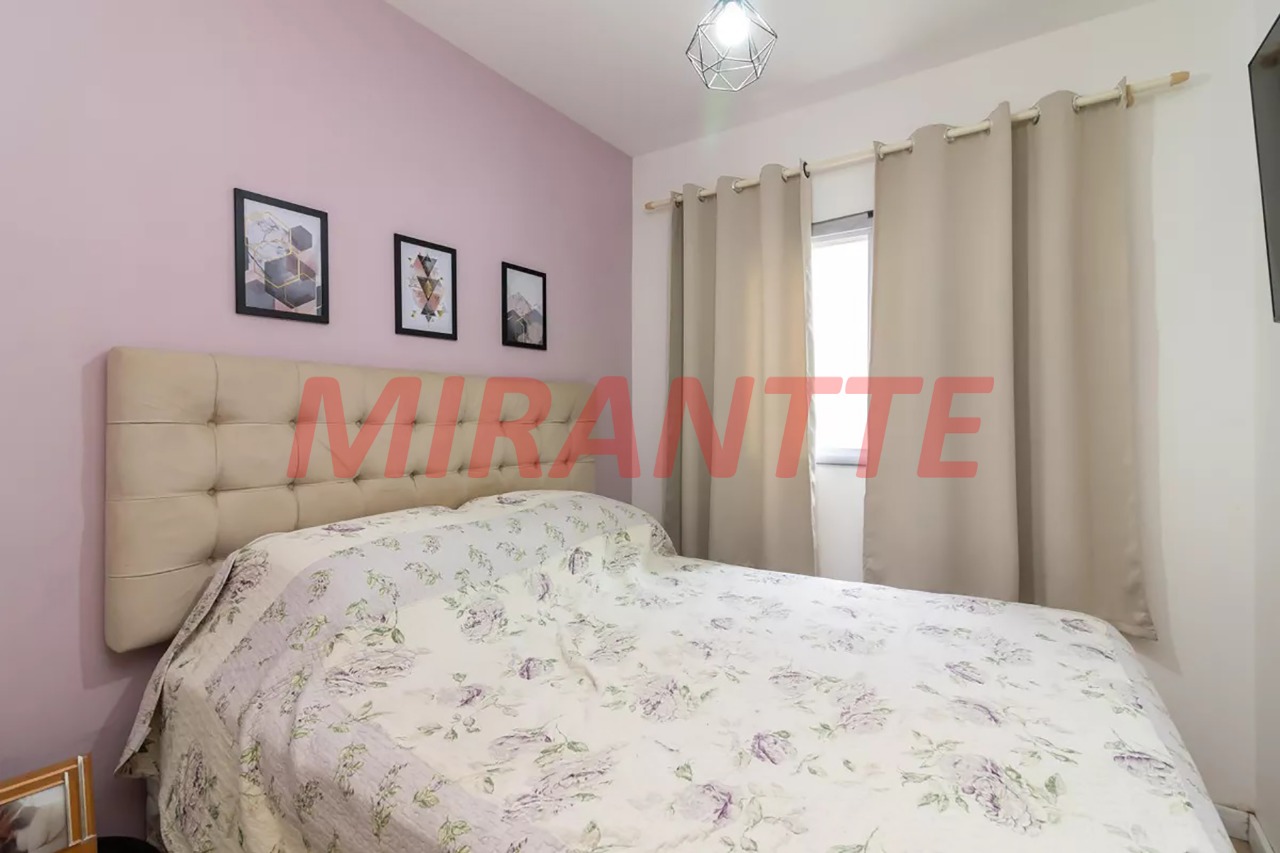 Apartamento de 48m² com 2 quartos em Água Fria