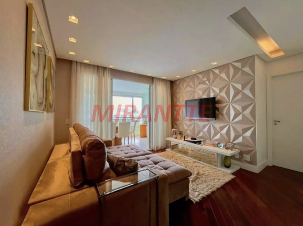 Apartamento de 69m² com 2 quartos em Vila Anastacio