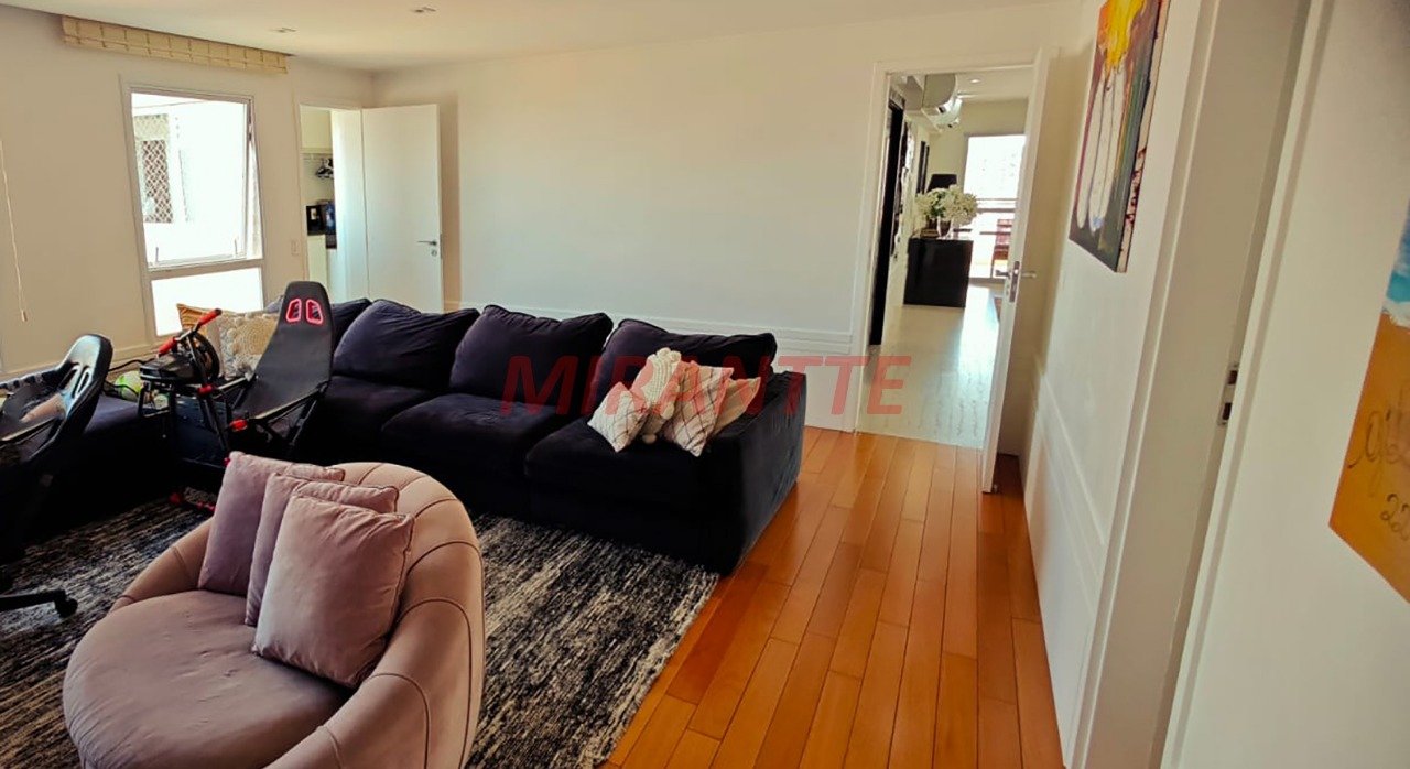 Apartamento de 323.24m² com 4 quartos em Santa Terezinha