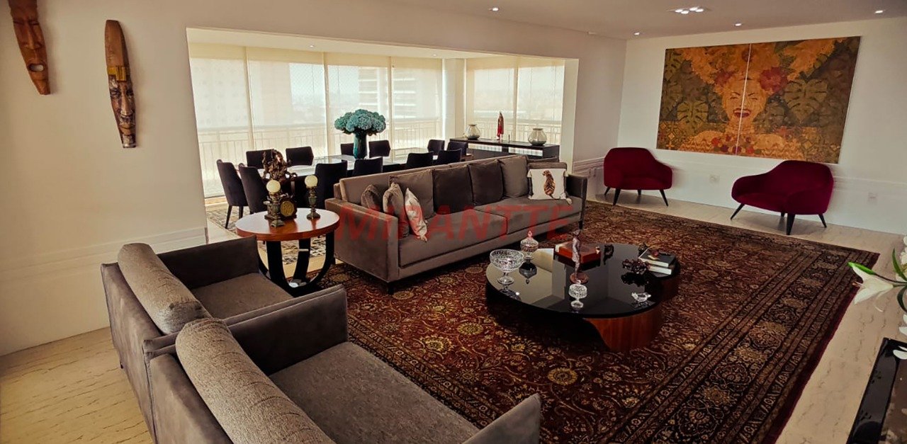 Apartamento de 323.24m² com 4 quartos em Santa Terezinha