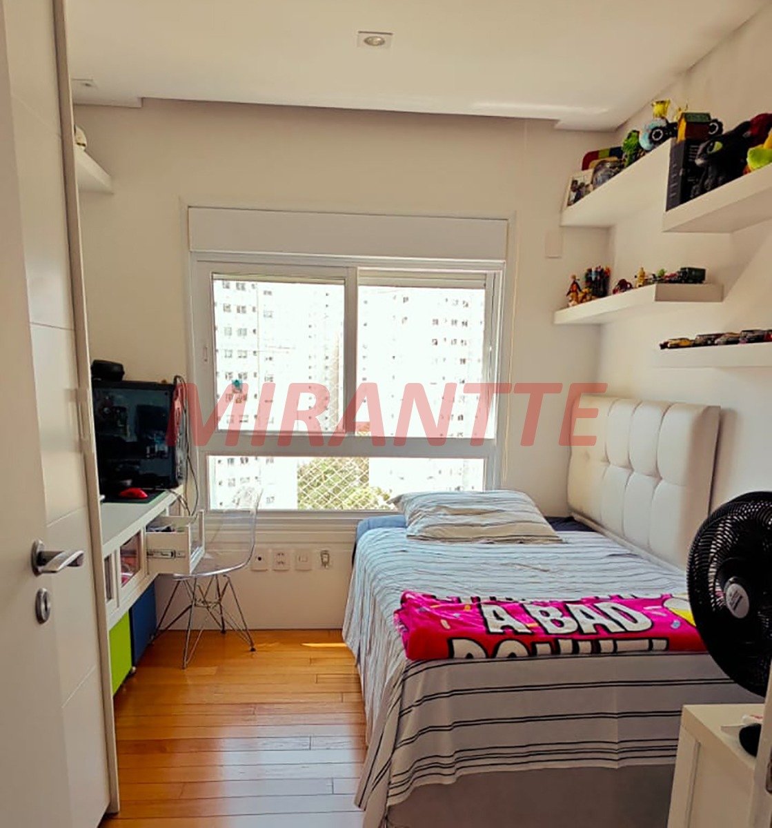 Apartamento de 323.24m² com 4 quartos em Santa Terezinha