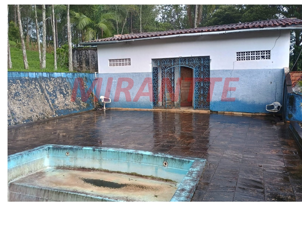 ChÁcara de 300m² com 2 quartos em Jardim Casa Grande/ Varginha