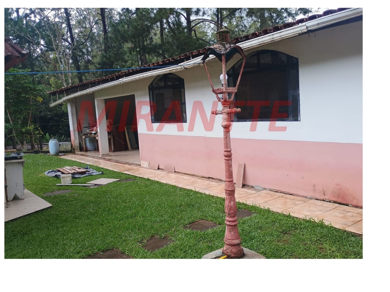 ChÁcara de 300m² com 2 quartos em Jardim Casa Grande/ Varginha