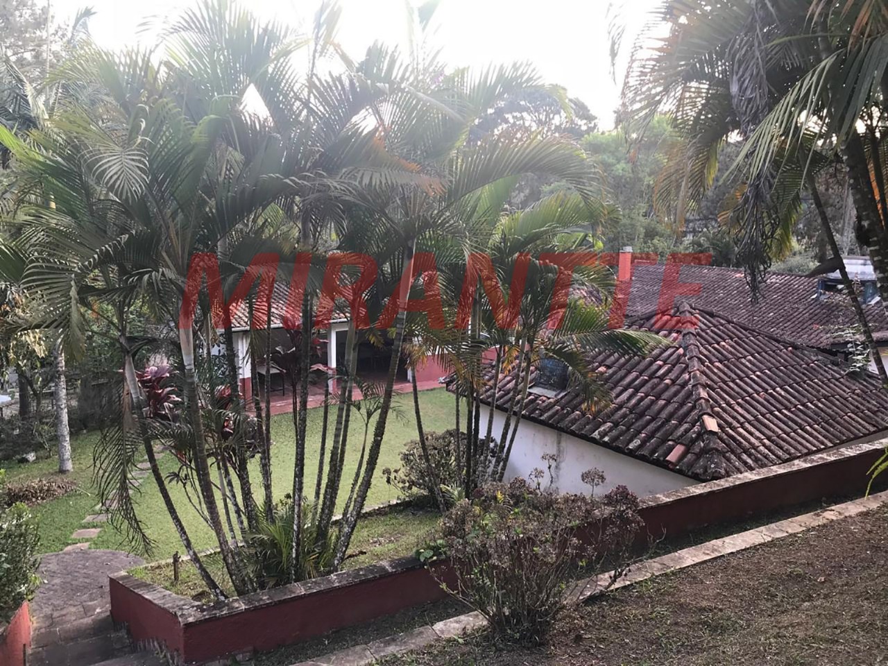 ChÁcara de 300m² com 2 quartos em Jardim Casa Grande/ Varginha