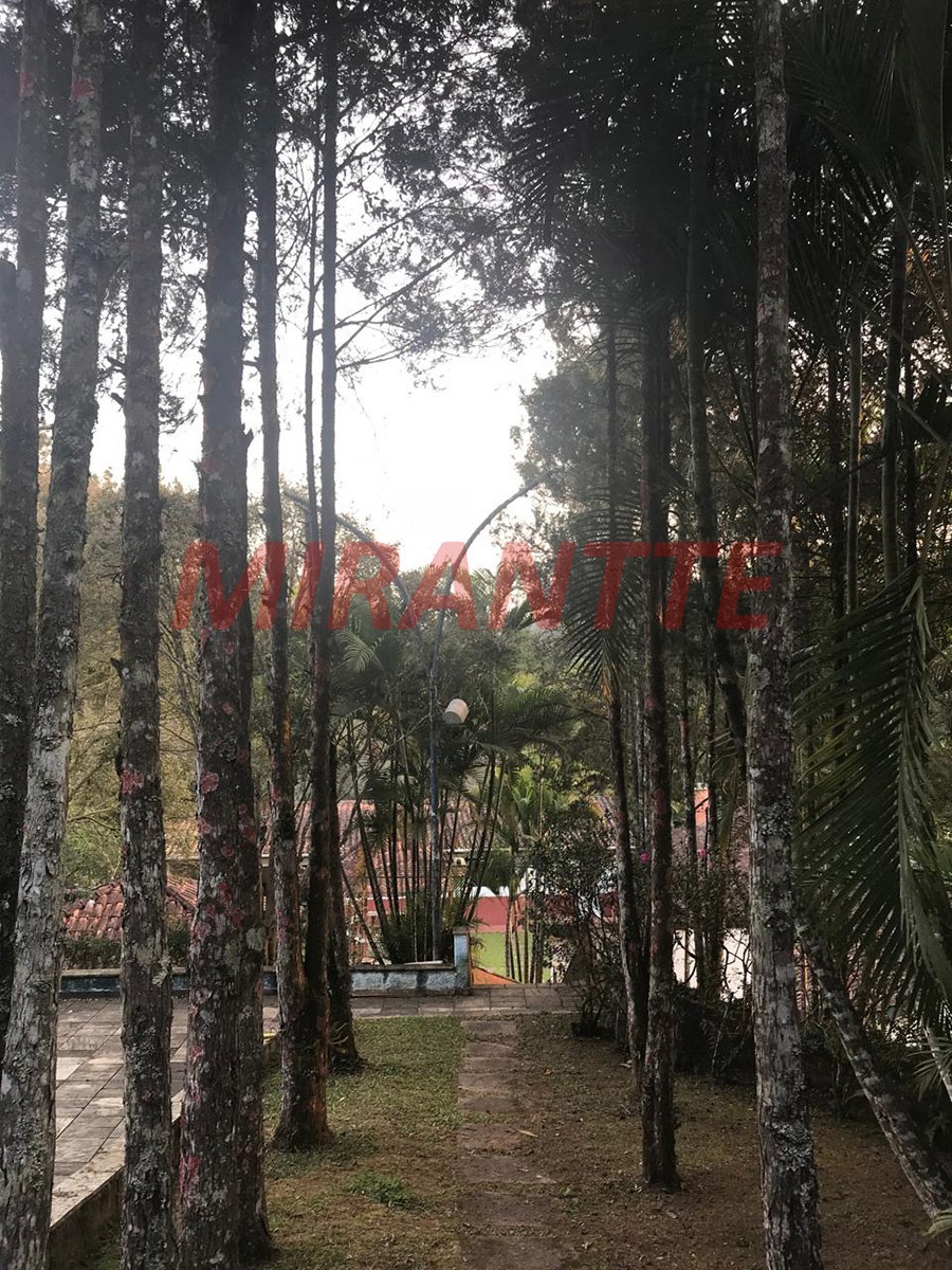 ChÁcara de 300m² com 2 quartos em Jardim Casa Grande/ Varginha