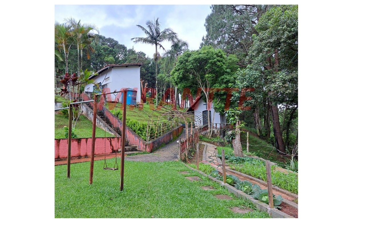 ChÁcara de 300m² com 2 quartos em Jardim Casa Grande/ Varginha