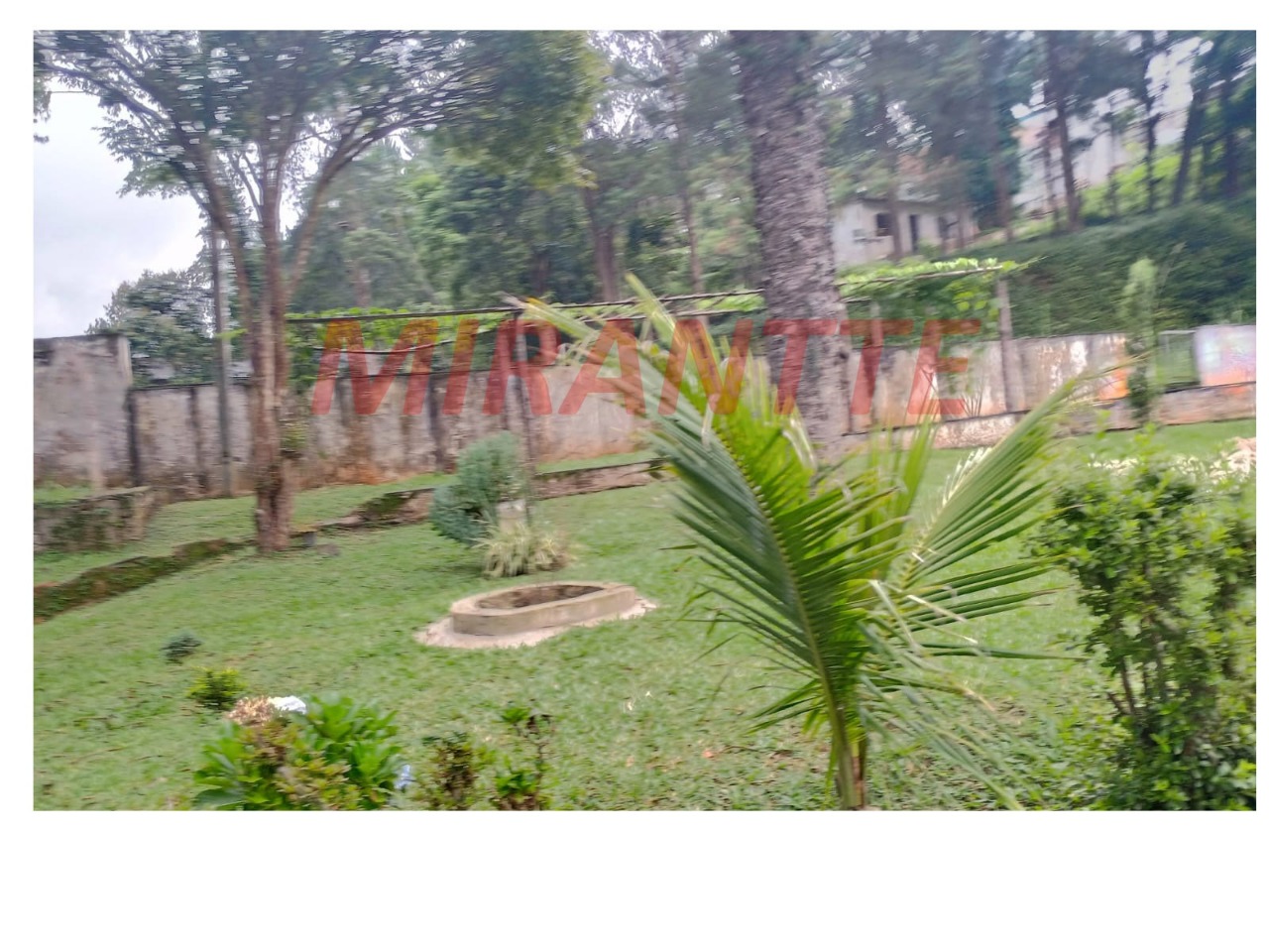 ChÁcara de 300m² com 2 quartos em Jardim Casa Grande/ Varginha